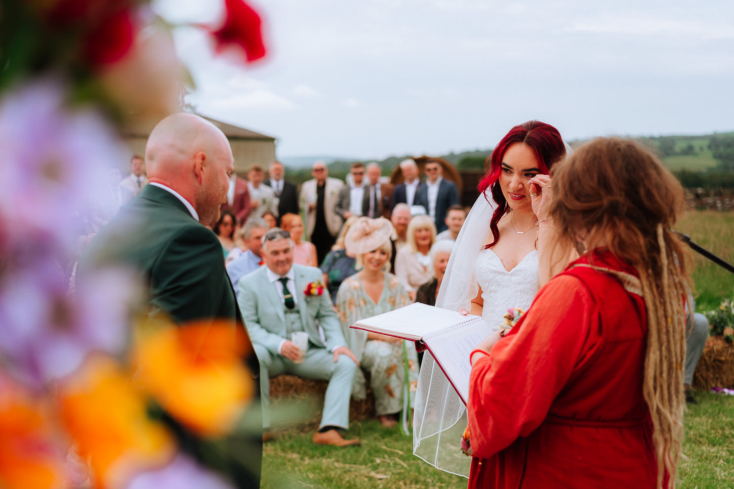 ALICIA HARRY SWALLOW BARN WEDDING PHOTOGRAPHY 007 ALICIA HARRY SWALLOW BARN WEDDING PHOTOGRAPHY 007